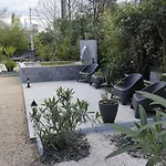 Petit Coin De Paradis بيت للعطل