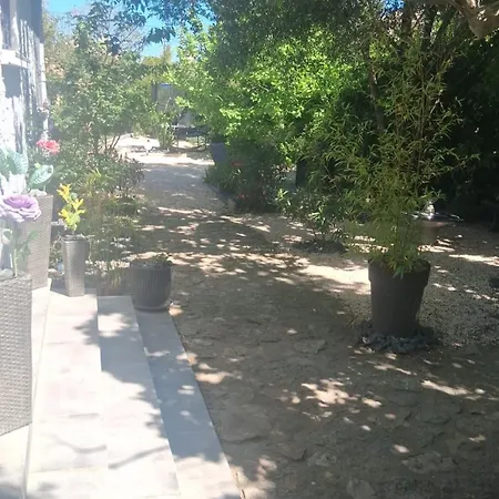 Ferienhaus Petit Coin De Paradis