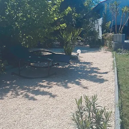 Petit Coin De Paradis