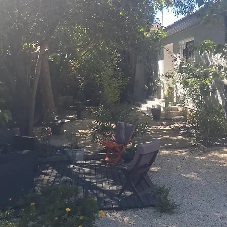 Petit Coin De Paradis